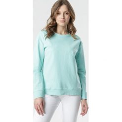 Jasnoniebieska Bluza Onisall. Zielone bluzy damskie Born2be, xl, bez wzorów, z jeansu, z długim rękawem, długie, bez kaptura. Za 69,99 zł.