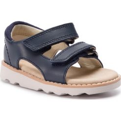 Sandały CLARKS - Crown Root T 261411336 Navy Leather. Niebieskie sandały chłopięce Clarks, ze skóry, bez zapięcia. W wyprzedaży za 149,00 zł.