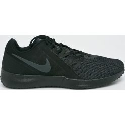 Nike - Buty Varsity Compete Trainer. Czarne buty sportowe męskie marki Nike, z materiału, na sznurówki. W wyprzedaży za 249,90 zł.