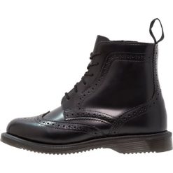 Botki damskie lity: Dr. Martens DELPHINE 8 EYE BROGUE POLISHED SMOOTH Botki sznurowane black