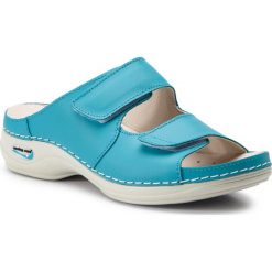 Klapki NURSING CARE - Viena WG819 Light Blue. Niebieskie klapki damskie Nursing Care, bez wzorów, ze skóry ekologicznej, bez obcasa. W wyprzedaży za 229,00 zł.