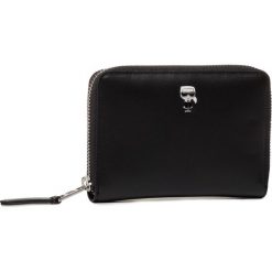 Duży Portfel Damski KARL LAGERFELD - 201W3215 Black. Czarne portfele damskie KARL LAGERFELD, bez wzorów, ze skóry. W wyprzedaży za 459,00 zł.