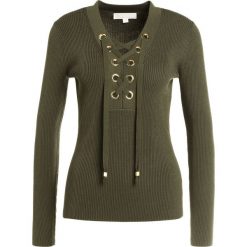 MICHAEL Michael Kors LACE UP Sweter ivy. Brązowe swetry klasyczne damskie marki MICHAEL Michael Kors, xs, z materiału. W wyprzedaży za 408,85 zł.