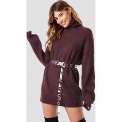 Linn Ahlborg x NA-KD Gruby sweter z golfem - Red. Czerwone golfy damskie Linn Ahlborg x NA-KD, z dzianiny, z długim rękawem. Za 181,95 zł.
