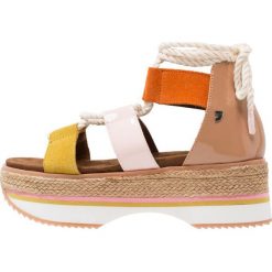 Sandały damskie: Gioseppo Sandały na platformie multicolor