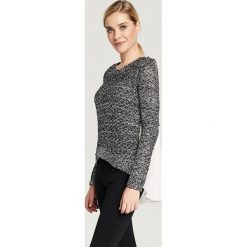 Sweter w kolorze czarno-białym. Czarne swetry damskie Zabaione, Hailys, xl, bez wzorów, bez rękawów, bez kaptura. W wyprzedaży za 59,95 zł.
