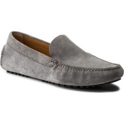Mokasyny BOSS - Driver 50380357 10190245 01 Dark Grey 022. Szare półbuty męskie Boss, na co dzień, bez wzorów, ze skóry, bez zapięcia. W wyprzedaży za 599,00 zł.