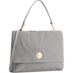 Torebka COCCINELLE - DD1 Liya Suede E1 DD1 18 03 01 Lunar/Lunar N03. Szare torebki klasyczne damskie marki Coccinelle, bez wzorów, ze skóry, klasyczne, bez dodatków. Za 1849,90 zł.