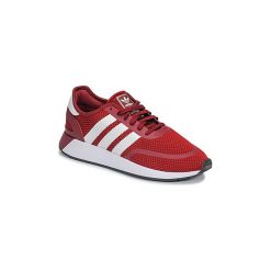 Buty adidas N-5923. Czerwone trampki męskie Adidas, bez wzorów, bez zapięcia. Za 319,20 zł.