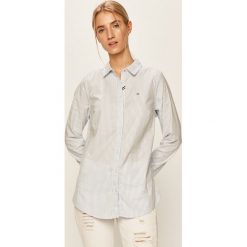 Tommy Jeans - Koszula. Niebieskie bluzki damskie Tommy Jeans, s, bez wzorów, z elastanu, klasyczne, z klasycznym kołnierzykiem, z długim rękawem. Za 359,90 zł.