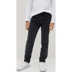 Mango Kids - Jeansy dziecięce Slim 116-164 cm. Szare spodnie chłopięce Mango Kids, bez wzorów, z elastanu. Za 69,99 zł.