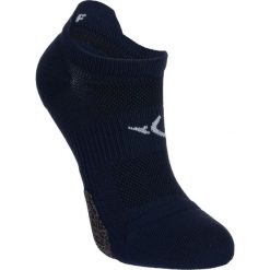 Skarpety niewidoczne fitness x2. Niebieskie skarpetki damskie DOMYOS, bez wzorów, z elastanu. Za 19,99 zł.