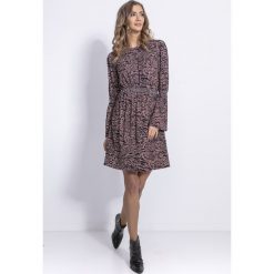 Sukienka F833. Sukienki damskie Fobya, na co dzień, l, bez wzorów, z dzianiny, eleganckie, z okrągłym kołnierzem, bez rękawów. Za 133,00 zł.