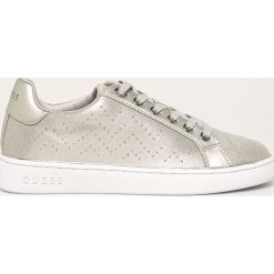 Guess Jeans - Buty. Białe buty sportowe damskie Guess Jeans, z aplikacjami, z jeansu, sportowe. Za 589,90 zł.