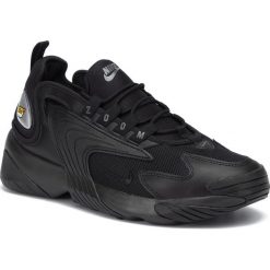 Buty NIKE - Zoom 2K AO0269 002 Black/Black/Anthracite. Czarne półbuty męskie Nike, na co dzień, bez wzorów, ze skóry, eleganckie, bez zapięcia. W wyprzedaży za 289,00 zł.