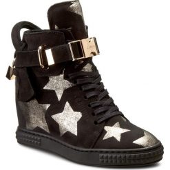 Sneakersy CARINII - B3767/G 360-000-POL-B88. Czarne półbuty damskie marki Carinii, ze skóry. W wyprzedaży za 299,00 zł.