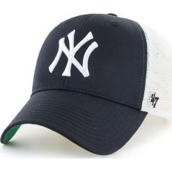 47brand - Czapka New York Yankees. Czarne czapki męskie marki 47brand. W wyprzedaży za 69,90 zł.