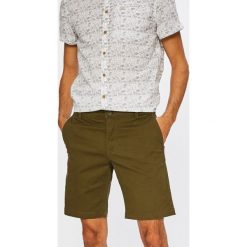 Only & Sons - Szorty. Zielone spodenki i szorty męskie marki Only & Sons, bez wzorów, z elastanu, casualowe. W wyprzedaży za 49,90 zł.
