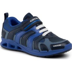 Sneakersy GEOX - J Dakin B. C J949FC 0CE11 C4226 D Navy/Royal. Niebieskie trampki chłopięce Geox, bez wzorów, ze skóry ekologicznej, na rzepy. W wyprzedaży za 179,00 zł.
