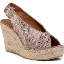Espadryle QUAZI - QZ-50-04-000468 665. Żółte espadryle damskie QUAZI, bez wzorów, ze skóry, bez obcasa, na obcasie. W wyprzedaży za 199,00 zł.