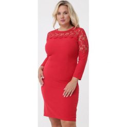 Czerwona Sukienka Grazia. Czerwone sukienki damskie Born2be, na co dzień, bez wzorów, eleganckie, z okrągłym kołnierzem, z długim rękawem, długie, midi, proste. Za 109,99 zł.