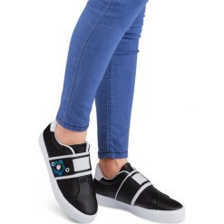 Buty sportowe damskie IdealShoes W3079 Czarne. Czarne buty sportowe damskie Ideal Shoes, z aplikacjami, z tworzywa sztucznego, eleganckie, trekkingowe. Za 49,00 zł.