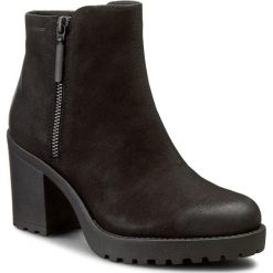 Botki VAGABOND - Grace 4228-350-20 Black. Czarne buty zimowe damskie marki Vagabond, z materiału, z okrągłym noskiem. W wyprzedaży za 269,00 zł.