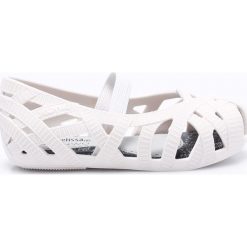 Melissa - Baleriny dziecięce Jean by Jason Wu. Szare meliski damskie marki Melissa, z kauczuku. W wyprzedaży za 199,90 zł.