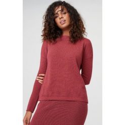 Rodier sweter damski 42 czerwony. Czerwone swetry damskie Rodier, bez wzorów, bez rękawów, bez kaptura. Za 209,00 zł.