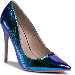 Szpilki DEEZEE - KL-92831-1A Blue. Niebieskie półbuty damskie DeeZee, bez wzorów, ze skóry ekologicznej, eleganckie, bez obcasa, na obcasie, bez zapięcia. Za 99,99 zł.
