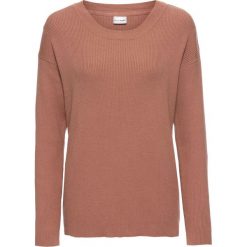 Sweter bonprix stary różowy. Czerwone swetry klasyczne damskie bonprix, z okrągłym kołnierzem. Za 74,99 zł.