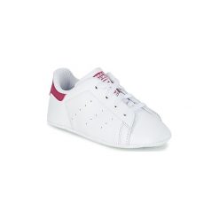 Buty Dziecko adidas STAN SMITH CRIB. Białe trampki dziewczęce Adidas, bez wzorów, bez zapięcia. Za 119,30 zł.