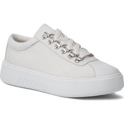Sneakersy GEOX - D Nhenbus H D828DH 01485 C1000 White. Białe półbuty damskie Geox, ze skóry. W wyprzedaży za 299,00 zł.