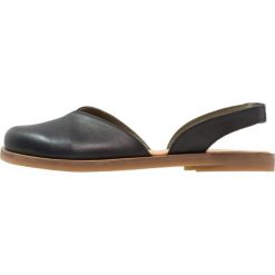 Baleriny damskie lakierowane: El Naturalista TULIP Baleriny black