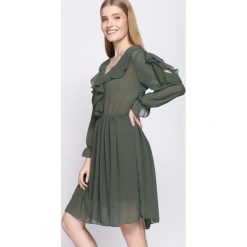 Ciemnozielona Sukienka Cheeky. Zielone sukienki hiszpanki Born2be, uniwersalny, mini. Za 69,99 zł.
