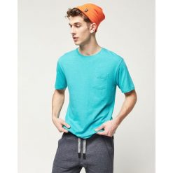 O'Neill Jack's Base Koszulka Niebieski. Niebieskie podkoszulki męskie O'Neill, s, bez wzorów, z bawełny, z krótkim rękawem. Za 102,95 zł.