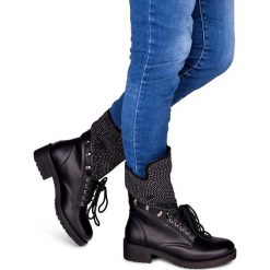 Botki damskie Ideal Shoes SU-2713 Czarne. Czarne botki damskie Ideal Shoes, z tworzywa sztucznego, eleganckie, bez obcasa, na obcasie, na sznurówki. Za 89,00 zł.