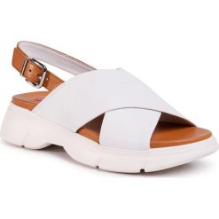 Sandały HÖGL - 9-102920 White/Nougat 0225. Białe klapki damskie HÖGL, bez wzorów, ze skóry, bez obcasa. Za 529,00 zł.