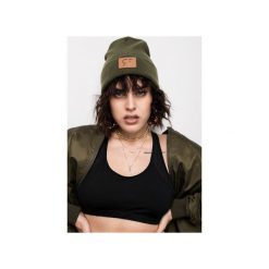 KHAKI BEANIE. Zielone czapki damskie Rest_factory, na zimę, z aplikacjami. Za 69,00 zł.