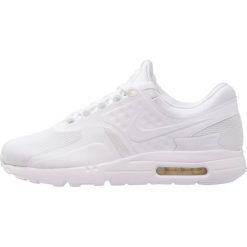 Trampki męskie: Nike Sportswear AIR MAX ESSENTIAL Tenisówki i Trampki white/wolf grey