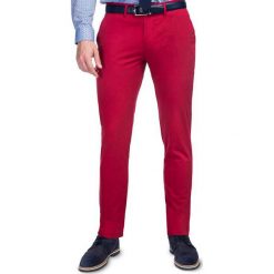 Spodnie BIAGIO SMAS030015. Czerwone spodnie męskie Giacomo Conti, s, bez wzorów, z elastanu, eleganckie. Za 199,00 zł.