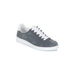 Buty Yurban EMARTI. Szare trampki i tenisówki damskie marki Yurban, bez wzorów, bez zapięcia. Za 231,20 zł.