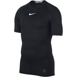 Nike Koszulka Treningowa Męska M Np Top Ss Comp Black White Xl. Czarne koszulki męskie Nike, xl, bez wzorów, z tkaniny, bez kołnierzyka, z krótkim rękawem, krótkie, na fitness i siłownię. Za 129,00 zł.