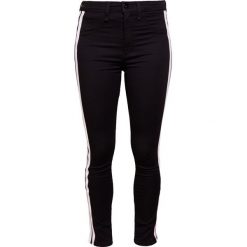 Rag & bone MITO Jeansy Slim fit black. Czarne rurki damskie marki rag & bone, z elastanu. Za 1139,00 zł.