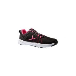 Buty fitness kardio 100 damskie. Czarne buty damskie do fitnessu marki DOMYOS, z poliesteru. Za 79,99 zł.