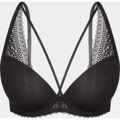Biustonosz push up - Czarny. Czarne biustonosze Reserved, bez wzorów. Za 59,99 zł.