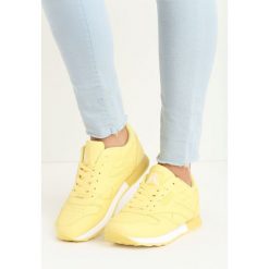 Żółte Buty Sportowe Myron. Żółte buty sportowe damskie Born2be. Za 69,99 zł.