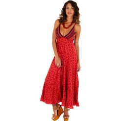 Sukienka maxi w kolorze czerwonym. Czerwone sukienki damskie Ipanima, bez wzorów, klasyczne, z falbankami, bez rękawów, maxi. W wyprzedaży za 85,95 zł.