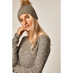 Medicine - Czapka Urban Story. Szare czapki damskie MEDICINE, na zimę, z poliesteru. Za 49,90 zł.