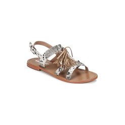Sandały Minnetonka BLAIRE. Pomarańczowe sandały damskie marki Minnetonka. Za 317,40 zł.